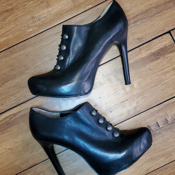 Platform Stiletto Heel Bootie w/ Buttons 10 - Picture 5 of 6